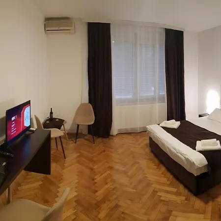 Apartment Apartman Onix Lux Kragujevac